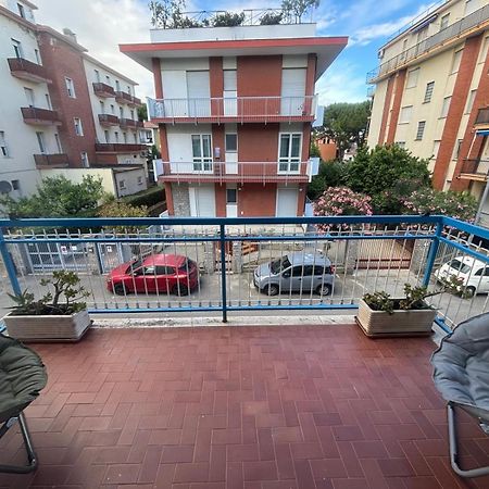 Appartamento A 100 Mt Dalla Spiaggia Diano Marina Exterior foto